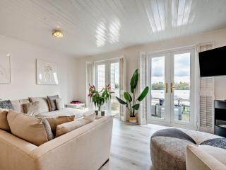 3 Bed in Cirencester oc-93725 - 7