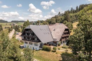 stuub jostal - 9