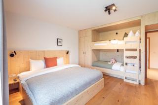 stuub jostal - 7
