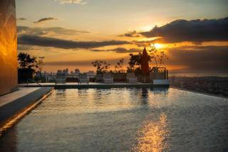 PD Staycations - 1BR Crestmont - 3