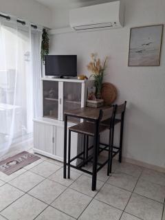 Studio Grazel classé 1 étoile au calme Rez de chaussée avec piscine et jardin - 7