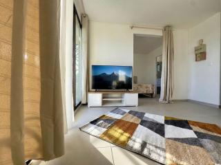 Charmant T2 rénové avec vue dégagée - Fort-de-France - 9