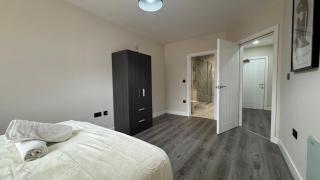 Stylish 2 Bed Apartment - Smart TV - WIFI - Jewellery Quarter 3AH - 7
