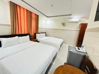 Bear Hotel & Homestay - 6