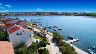 Marcela Sea front Center Luxury - 1