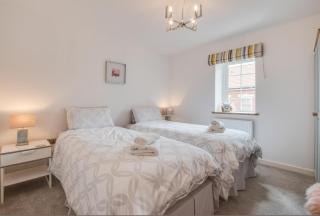 4 Bed in Whitby oc-w1036 - 6