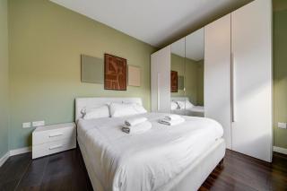 Sliema Ferries 4BR Home with BBQ, AC & Outdoor - 5