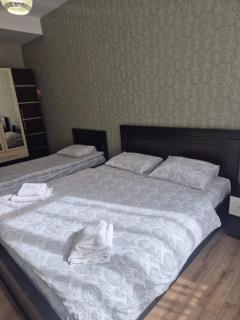 Comfy 2 Bedroom Apartment - 2