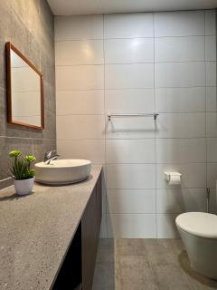 The Podium-3R2B-Free 2 Parking-12 Pax-D335 - 7