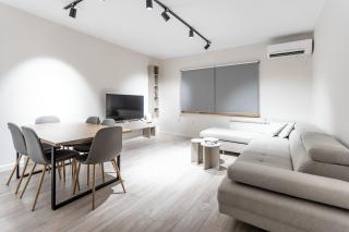 Tirana Stay 2BR at Palace with Cubes - Skanderbeg Square - 2