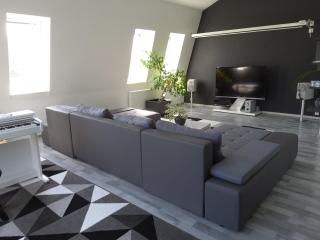 New, luxurious accommodation - 9