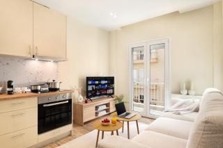 Rachel's apartment - 8