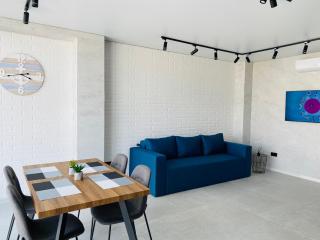 Золотий Бугаз корп5 апарт3 - 0