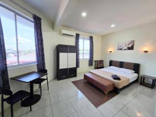 D'Aleena Inn Kodiang - 0