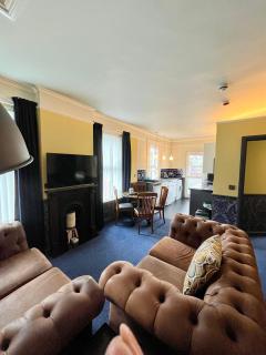 Atlantis Holiday Apartments - 7