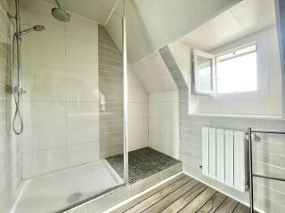 Grande maison familiale avec jardin proche des plages à Ploéven - 1