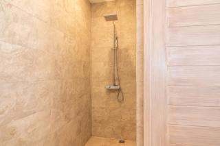 Seaview 2BR Bangpor #2 - 4