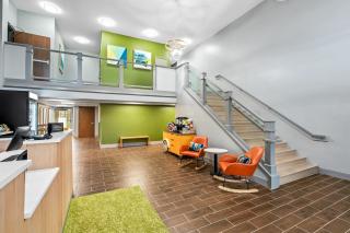 Spark by Hilton Portland Airport Maine Mall - 5