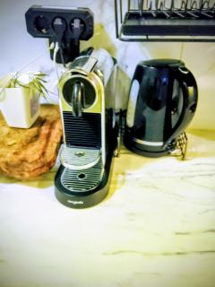 Au pied de la tour Eiffel Trocadéro - Paris - 9