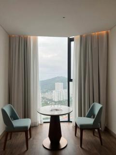 Tomstay Residence by A la Carte Ha Long - 8