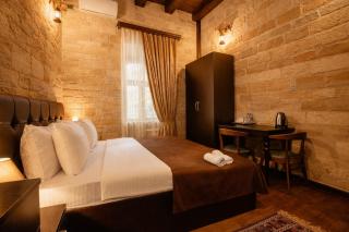 Sazeli Courtyard Hotel - 5