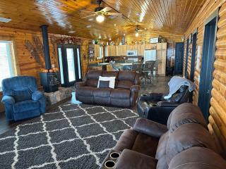 Lake Cabin Along Platte River - 6