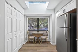 3325 Lake Forest - 2