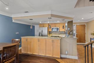 7164 Harbourside - 3