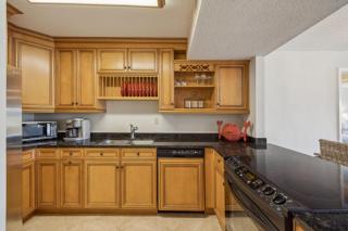 7536 Yacht Club - 4