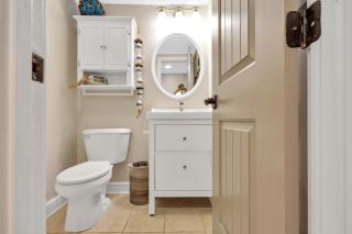 7141 Harbourside - 8