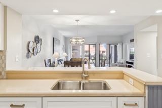 7158 Harbourside - 4