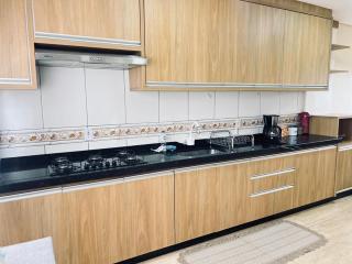 Amplo apartamento, acesso fácil ao Centro e Shopping - 9