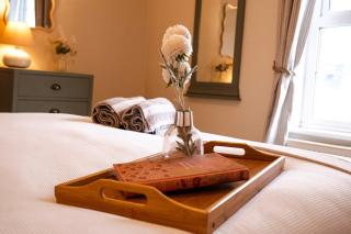 Naunton Cottage - 2
