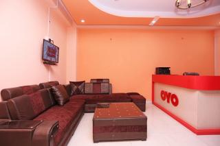 Hotel O by OYO Golden Palace - 0
