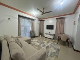 Modern 1 Br Apartment near Nyali Cinemax - 3