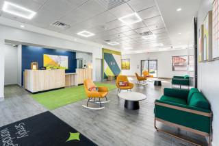 Spark by Hilton Ponce - Ponce - 2