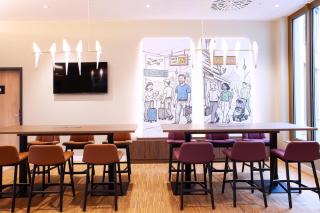 Hampton By Hilton Stuttgart Airport - 1