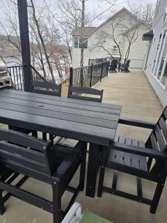 Waterfront Retreat One - 5