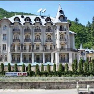 Palas Hotel - 1