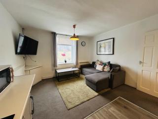 Cosy Flat - Over Arch - 6