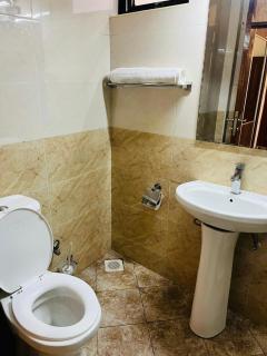 Myra suites 2Br Kilimani - 3