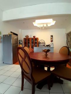 GuacamayaGuestHouse - 1