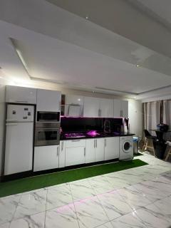 Modern City Center Studio - 3