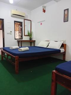 Wave Hunters Arugam Bay - 3