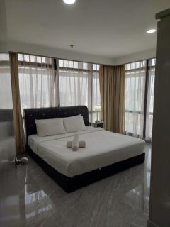 Hometown Apartments at Times Square kl - 9