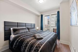 Downtown 1B plus D Condo Central Location Parking - 9