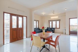 Hotel N D S Comforts - 4