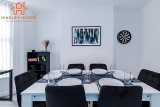 Comfortable 4-Bed in Merseyside - 8