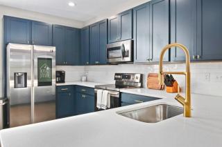 Penny Lane, Park Circle, 15m dwtn CHS - 9