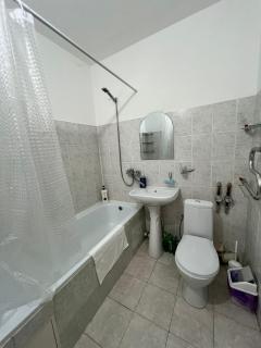 Момышулы 4 кв100 - 1